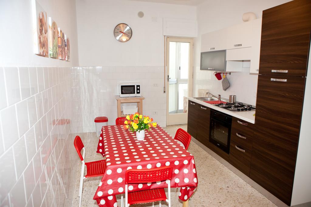 Ferienwohnung Maipiusenza House Monopoli Zimmer foto